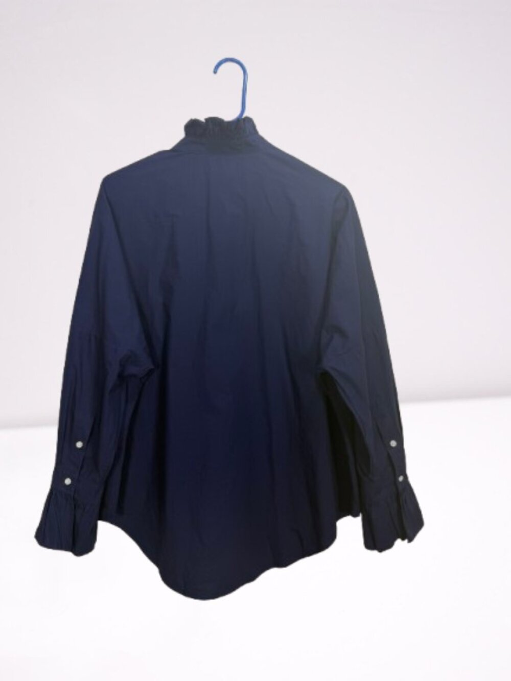 Alex Mill NWOT Easy Paper Poplin Ruffle Shirt Size M in Navy - Picture 8 of 12